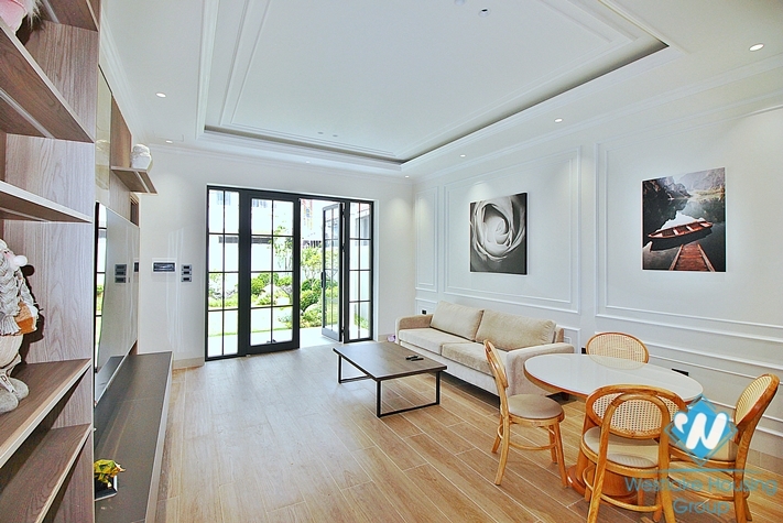 Green and modern 02 bedrooms house for rent in Tay Ho, Ha Noi